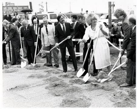 Eberhard Center groundbreaking